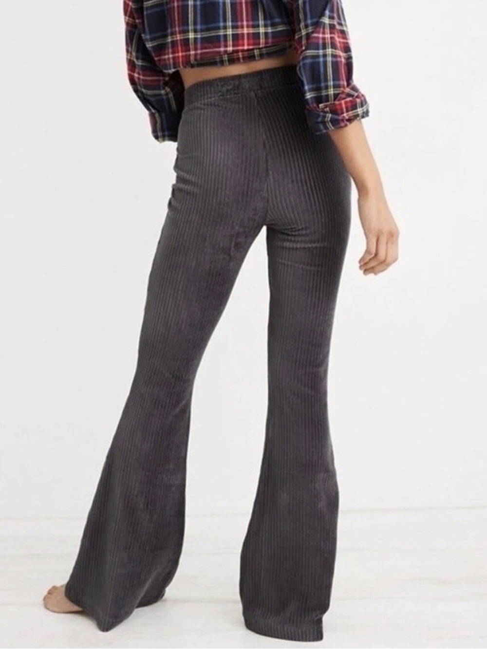 aerie Charcoal Ribbed Flare Pants Size M
